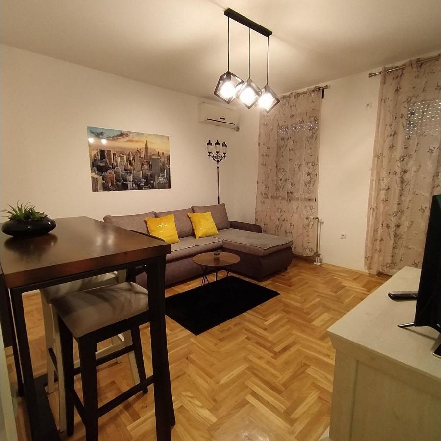 Daniris Apartman Novi Sad Extérieur photo