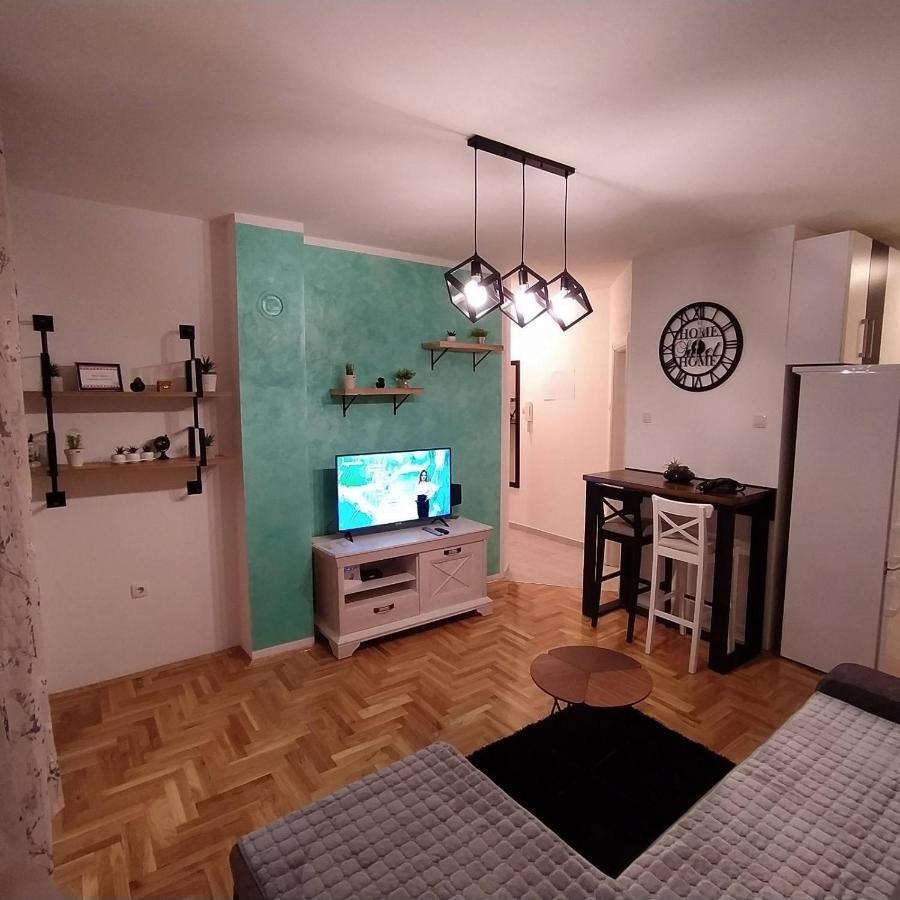 Daniris Apartman Novi Sad Extérieur photo